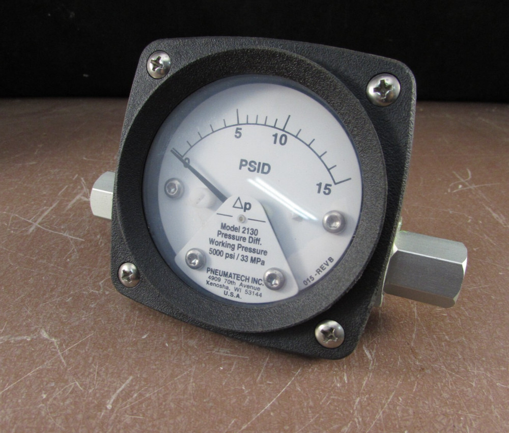 Pneumatech 122A-00-OO Model 2130 Differential Pressure Gauge