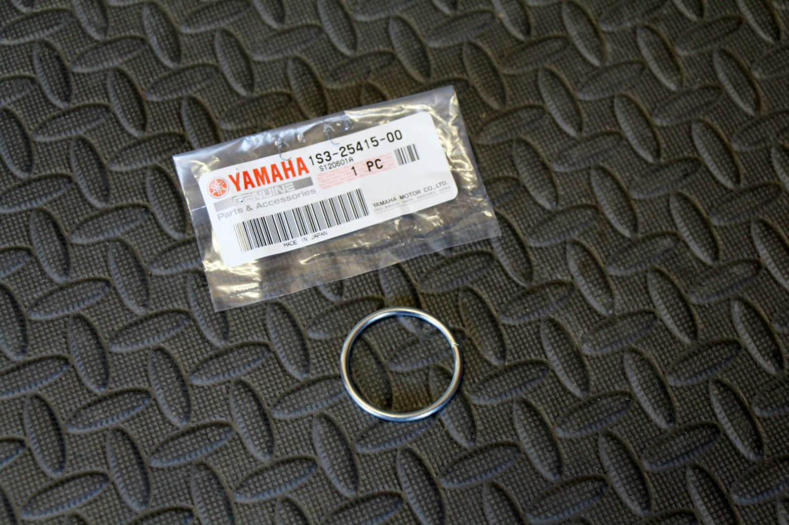 Axle CIRCLIP C RING clip for rear Yfz450 Raptor 700 YFZ 450 2004-2011