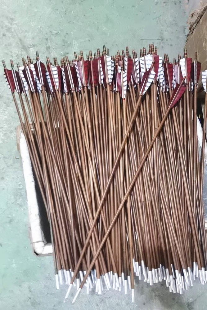24pcs Archery 32in 45-50lbs Customized Bamboo Arrows with Replacable Arrowhead