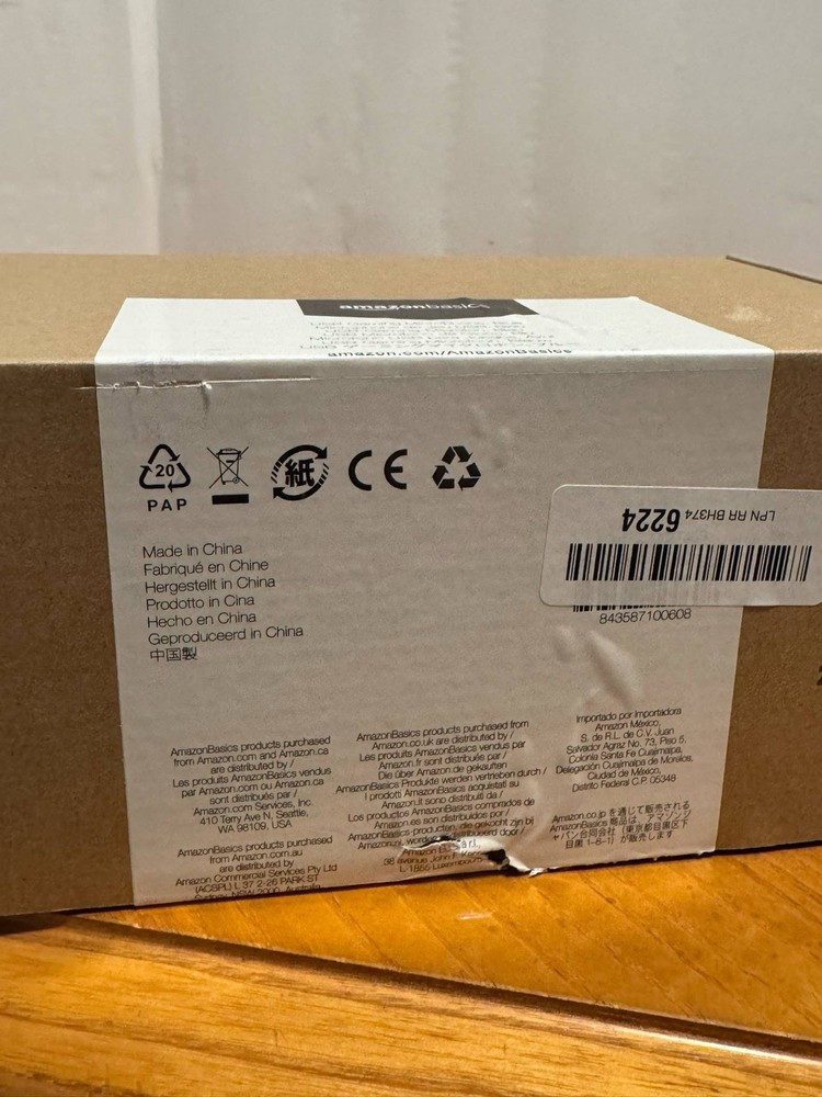 Amazon Basics USB Gaming Microphone