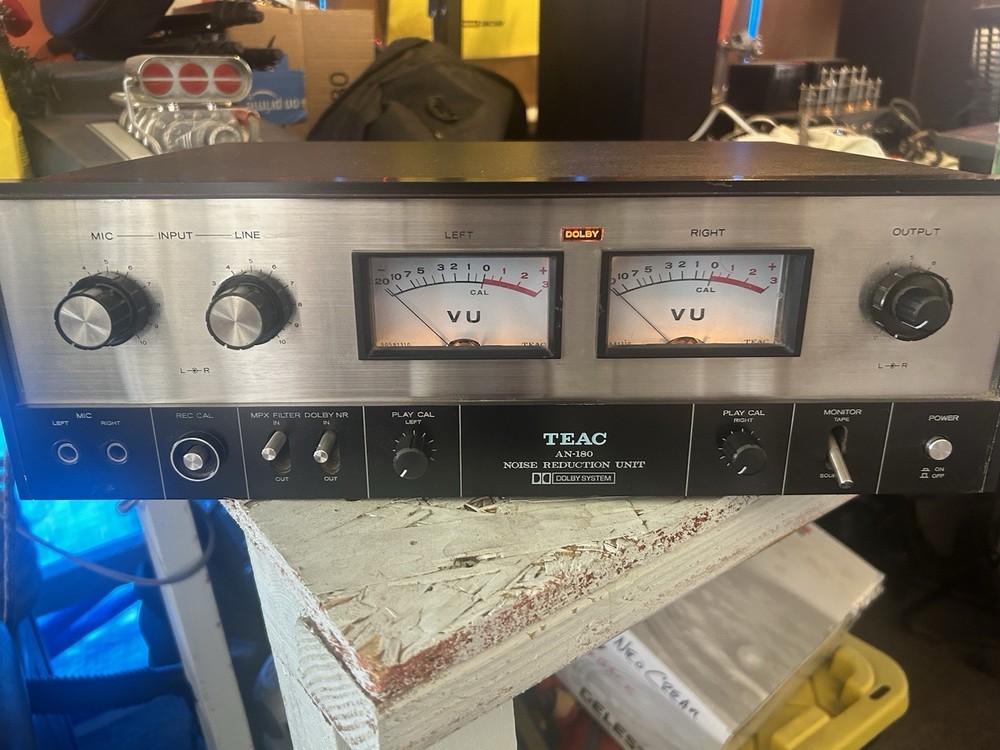 TEAC AN-180 Noise Reduction Unit