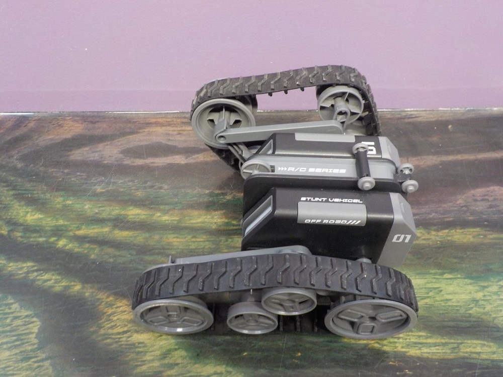 Mafbeanl Tracked Double Sided Stunt Car