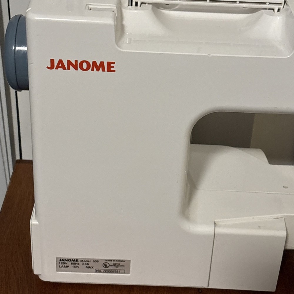 JANOME Sewist 509 Sewing Machine