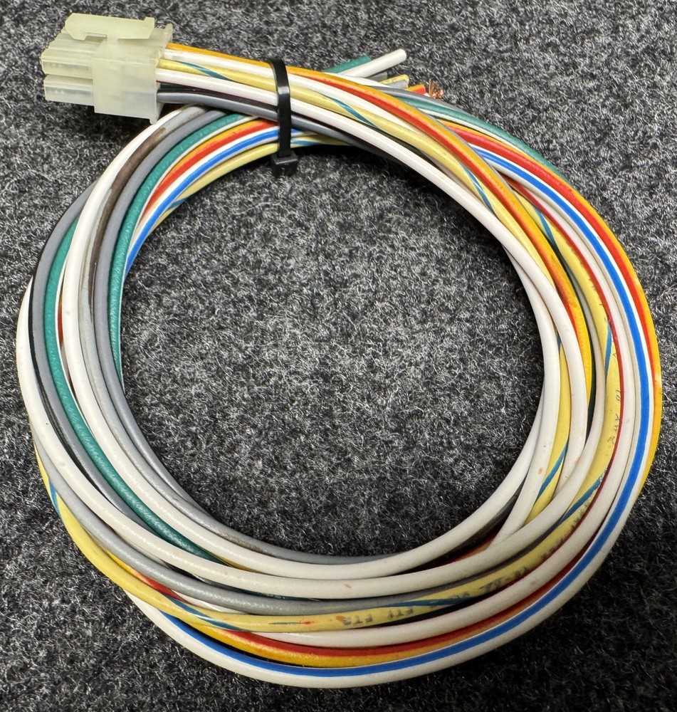 AUTOCOMMAND DESIGNTECH REMOTE START 8 PIN WIRE HARNESS.