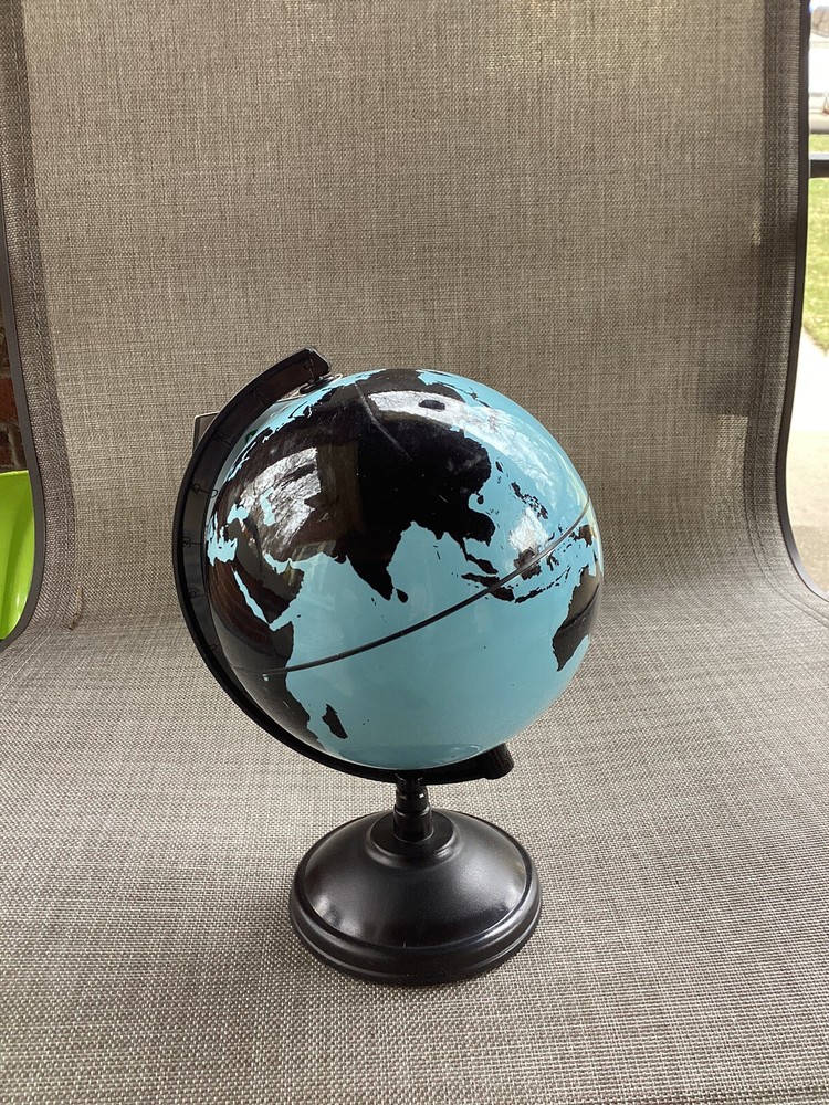 5” new plastic globe black & turquoise