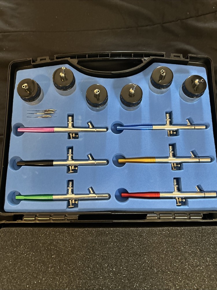 Central Pneumatic Airbrush BARELY USED. WITH CARRY CASE .