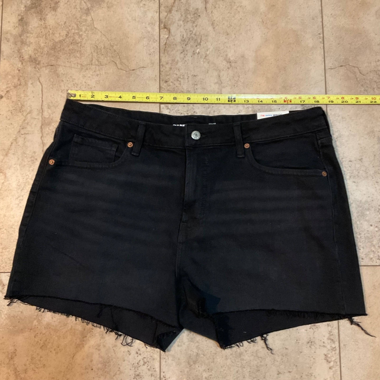 Old Navy High-Rise OG Straight Black Jean Shorts Women’s Sz 16 Raw Hems NWT