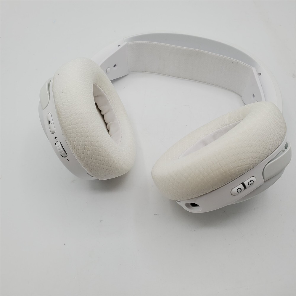 SteelSeries Arctis Nova 5 Wireless Multi-System Gaming Headset — White