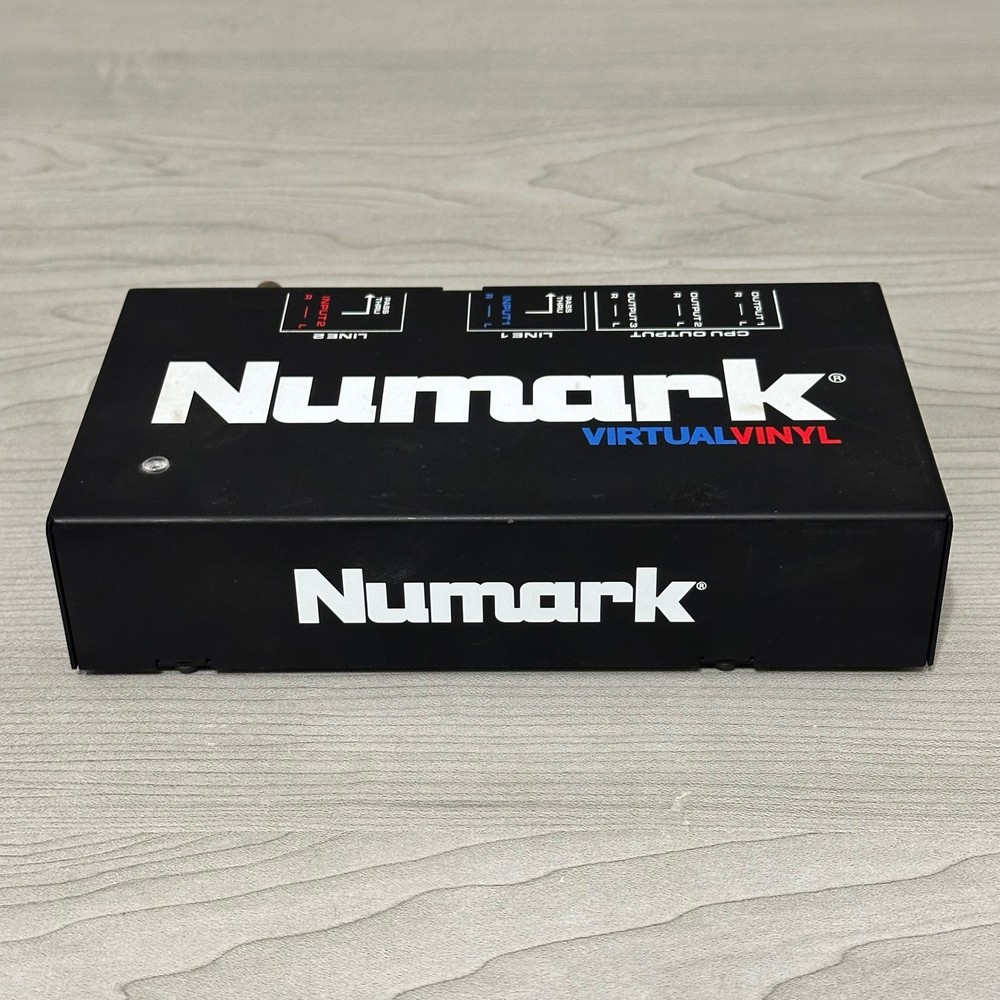 Numark Virtual Vinyl DJ Audio Interface USB Phono Line Box October 2007 Black