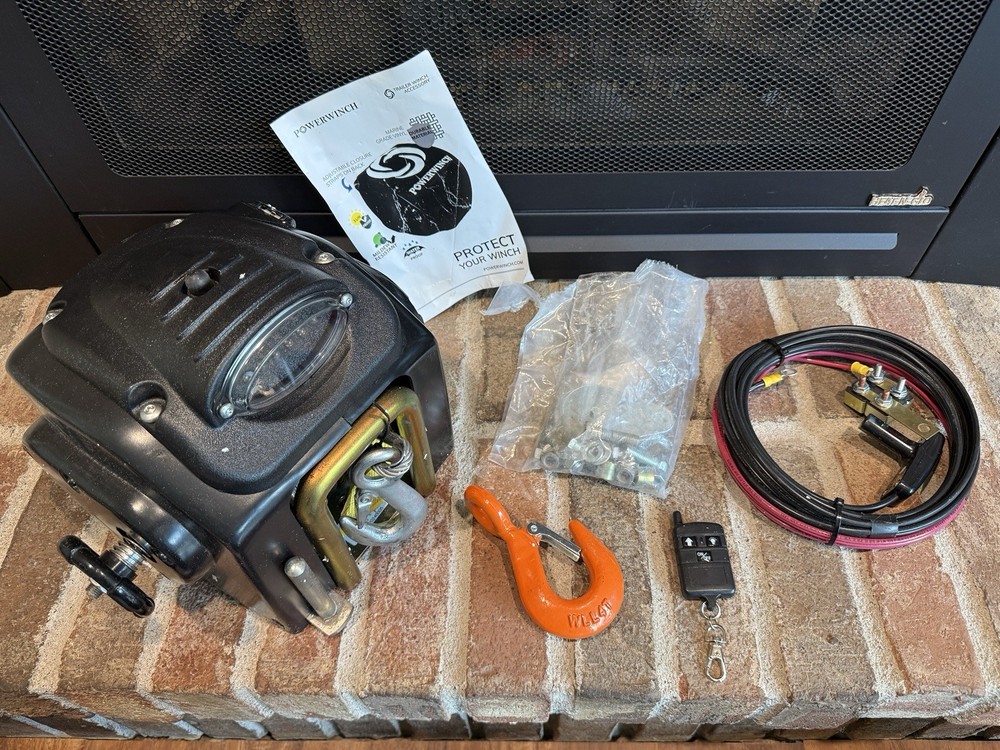 Powerwinch RC30 (P55950) Trailer Winch with 40ft Cable - READ!
