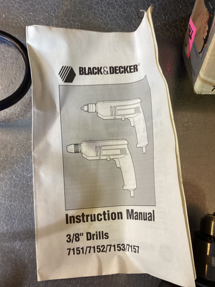 Black and Decker D500 Drill Tested With Box, Key & Manual
