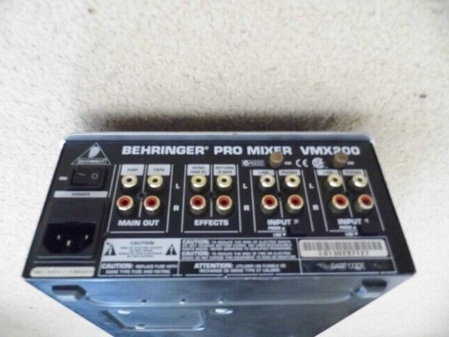 Behringer Pro Mixer VMX200 dj mixer used