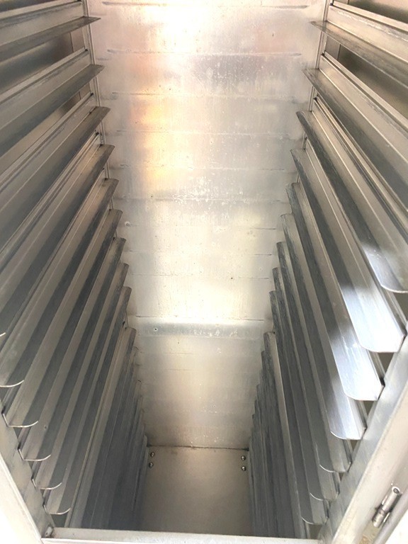 Bakery Food Aluminum Cabinet/ Lockwood CA72-RR18-R /NSF/ 18 Full-Sheet Pan