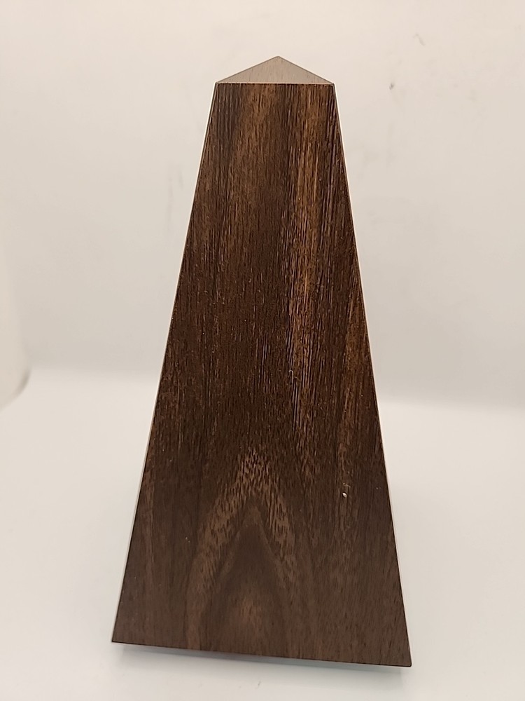 NEW Wittner Plastic Key Wound Metronome - Walnut # 845131