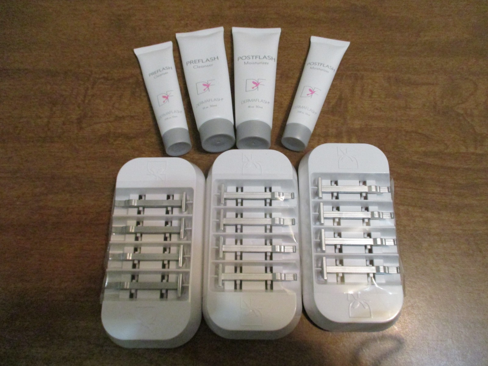 DERMAFLASH LUXE REFILLS 12 TOTAL PLUS CLEANSERS & MOISTURIZERS