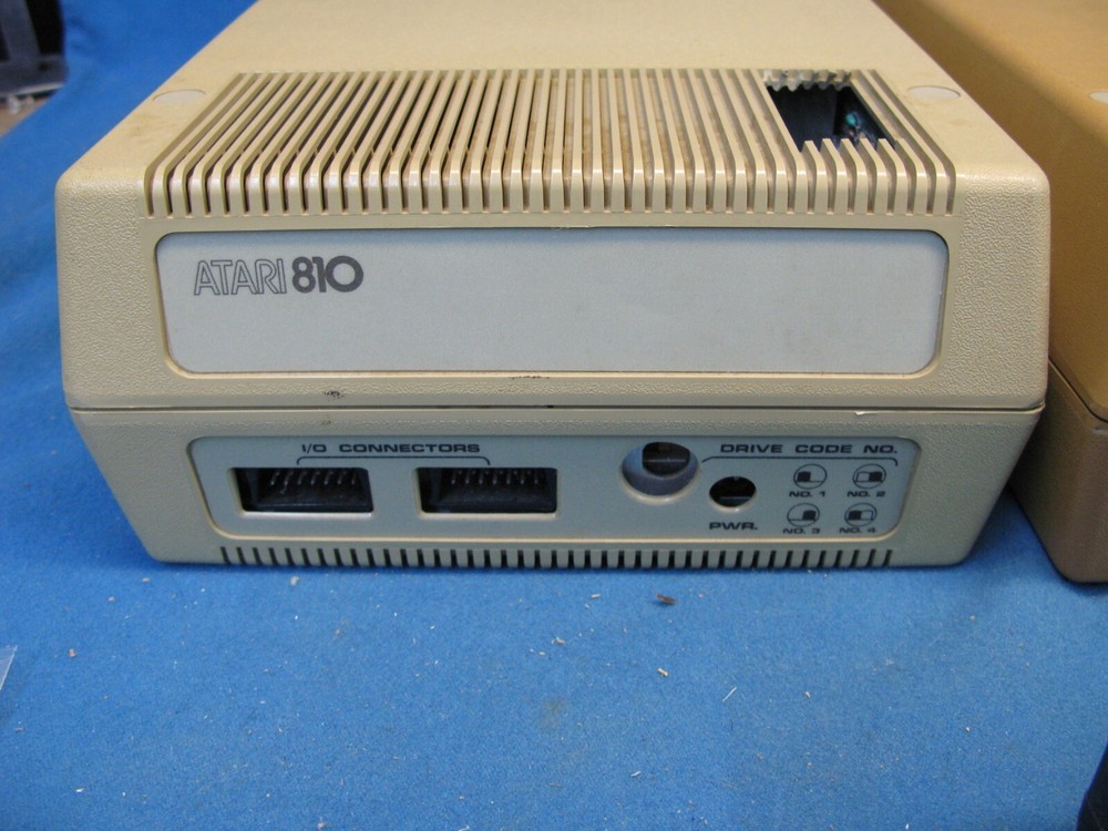 2 Atari 810 Floppy Disc disk Drive & 1 Power Supply Adapter