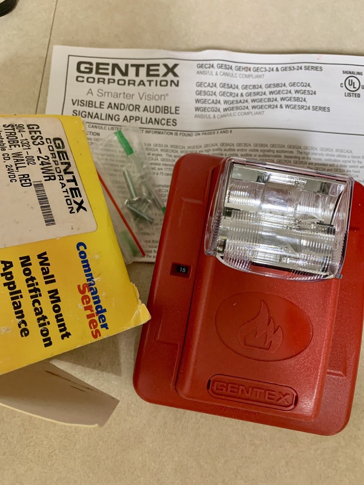 Gentex GES3-24WR Wall Mount Selectable Evacuation Strobe - Black/Red