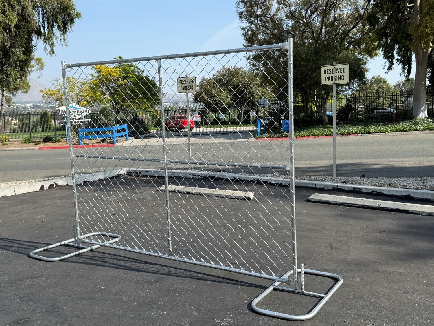 Sandbaggy 6 ft x 8 ft Temporary Chain Link Fence Panel - Galvanized [5 Qty]