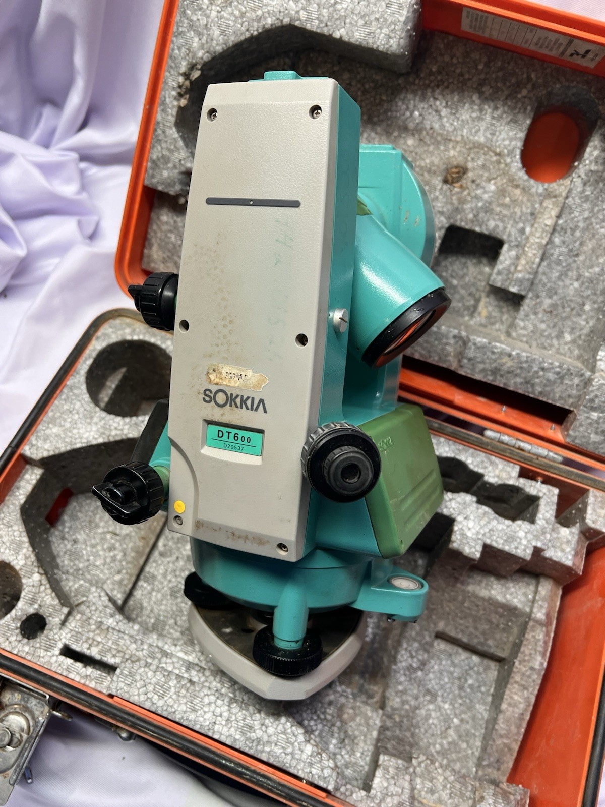 SOKKIA DT-600 Electronic Digital Theodolite Parts Or Repair READ NO POWER