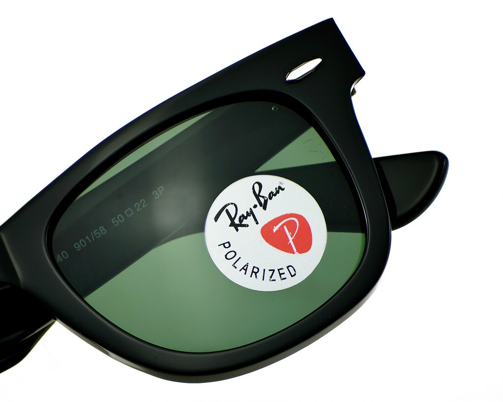 Ray-Ban RB2140 Original Wayfarer Black Frame Polarized Green Lens 50mm Unisex