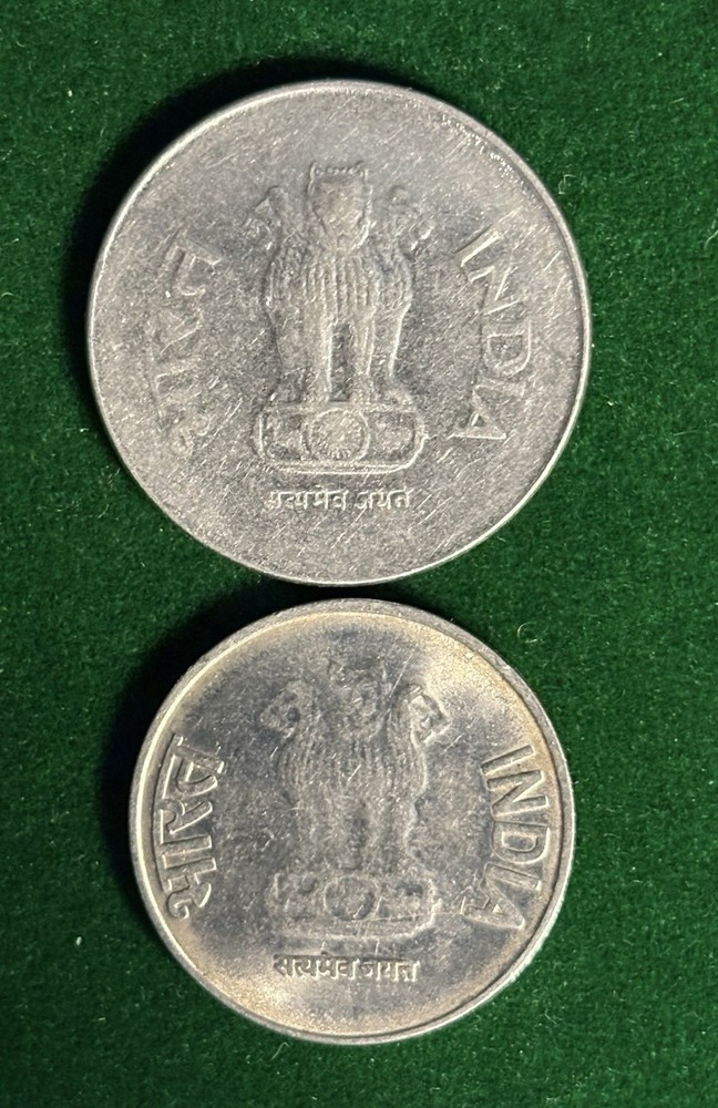 2000 & 2015 1 Rupee India