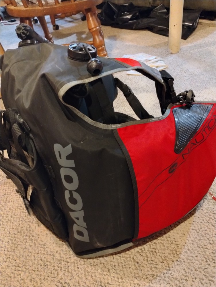 Dacor Nautica Scuba Buoyancy Compensator