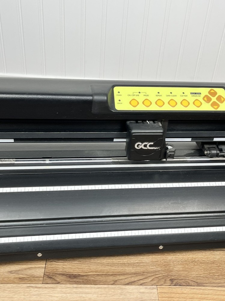 GCC Expert II 24" Vinyl Cutter Plotter Machine (Machine & power cord only)