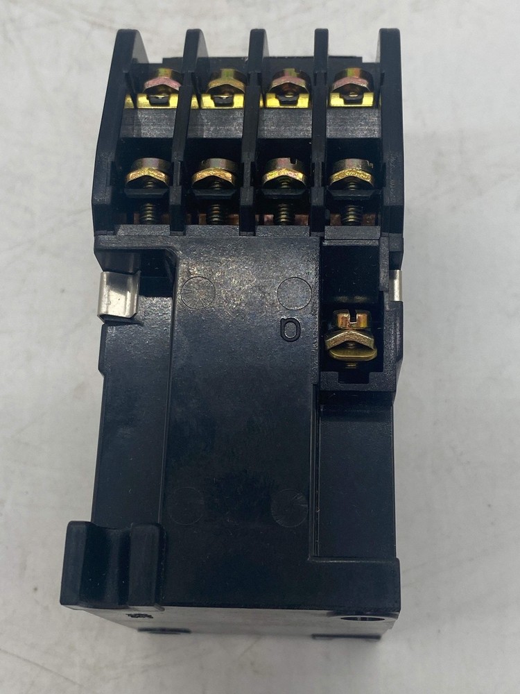 Danfoss 37B0160 Type CH6 6A Contactor (Open Box)