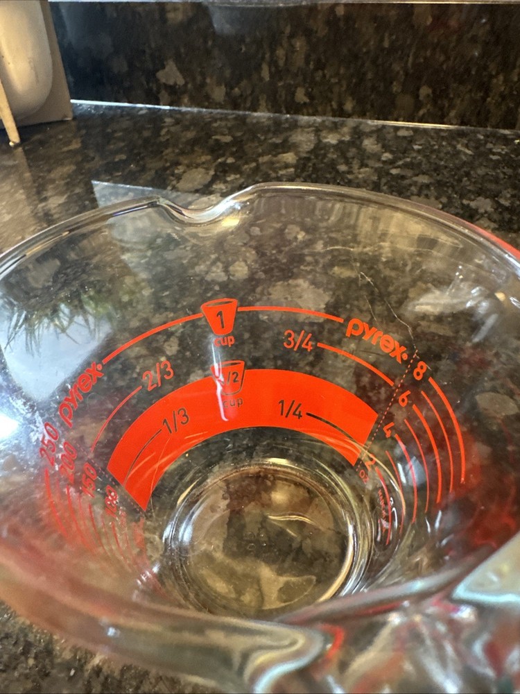 Vintage PYREX 2 Cup Liquid Measuring Cup Red Reverse Read Inside