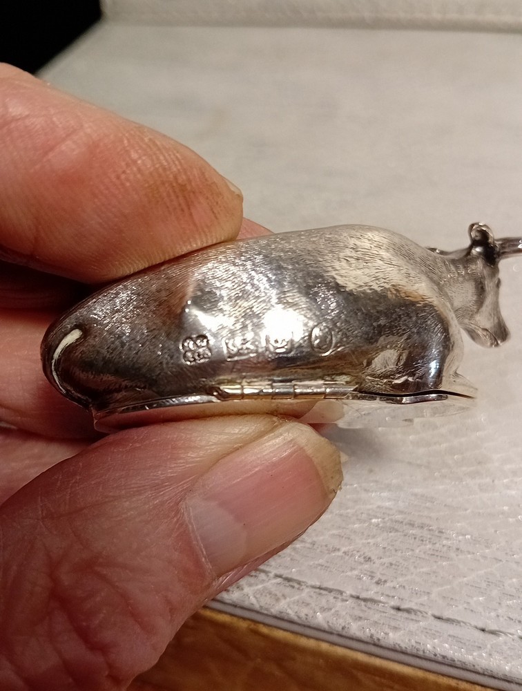 Solid Silver Snuffbox, William IV Circa 1830 Henry Wilkinson Full Hallmarks.