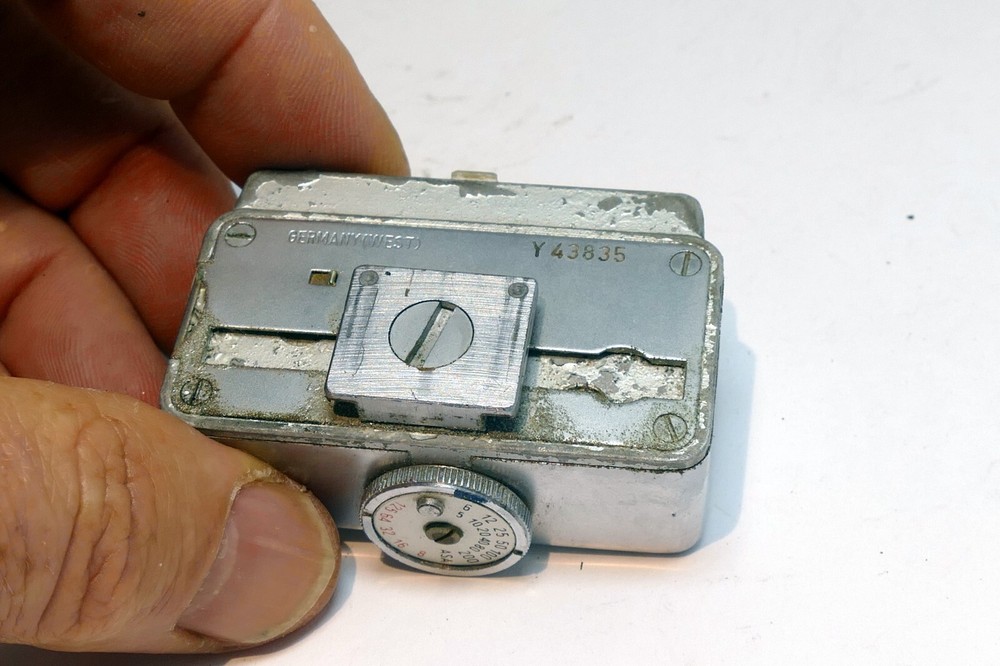 Gossen Sixti Automatic Compact Exposure Light Meter works