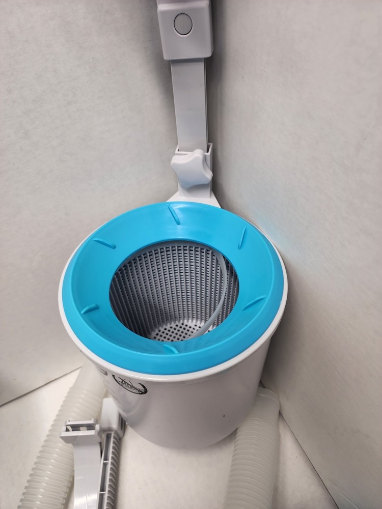 Pool Skimmer
