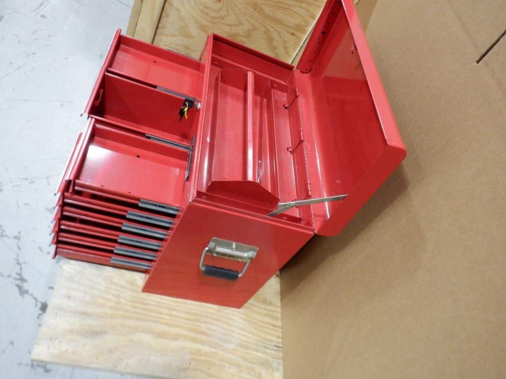 WESTWARD 10 DRAWER TOOLBOX WITH LOCK