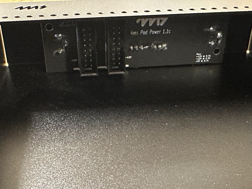 4MS Powered 26hp Eurorack POD Case