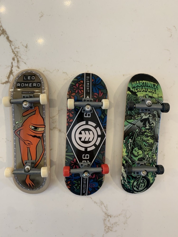 Tech Deck Lot Of (4) Mini Skateboards 4” - 2” Assorted Names & Designs