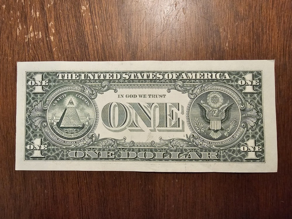 2006 $1 Slight Misaligned Second Print Error Note - Paper Money Error
