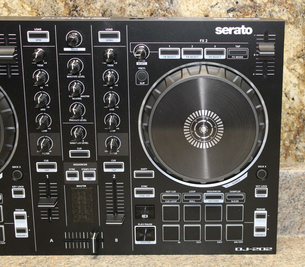 Roland DJ-202 DJ Controller