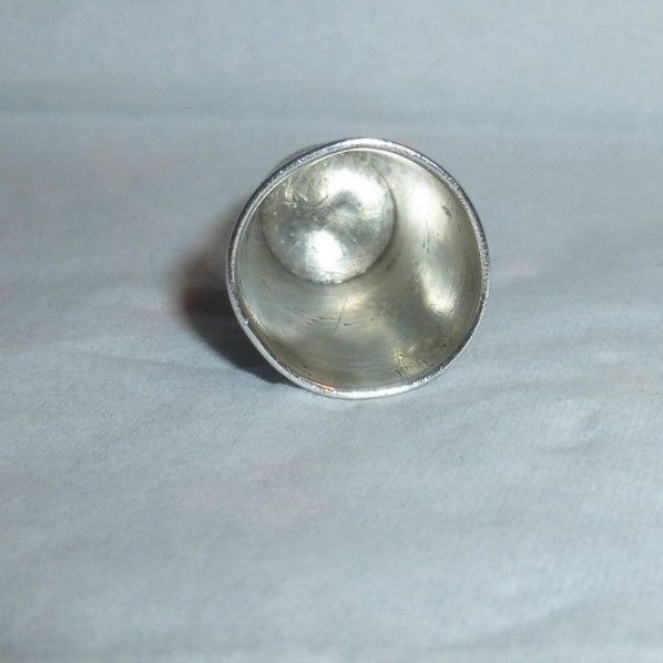 Antique Sterling Silver Palmettes Pattern Thimble Early Unmarked MYD Monogram