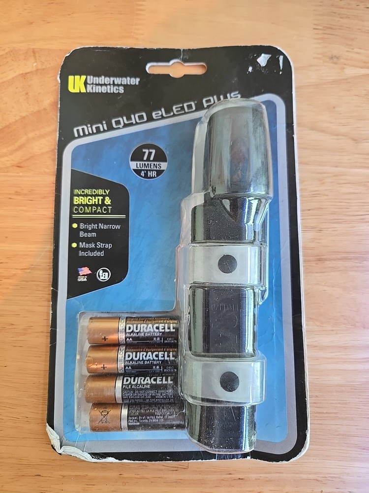 Underwater Kinetics Mini Q40 eLED Plus.  New
