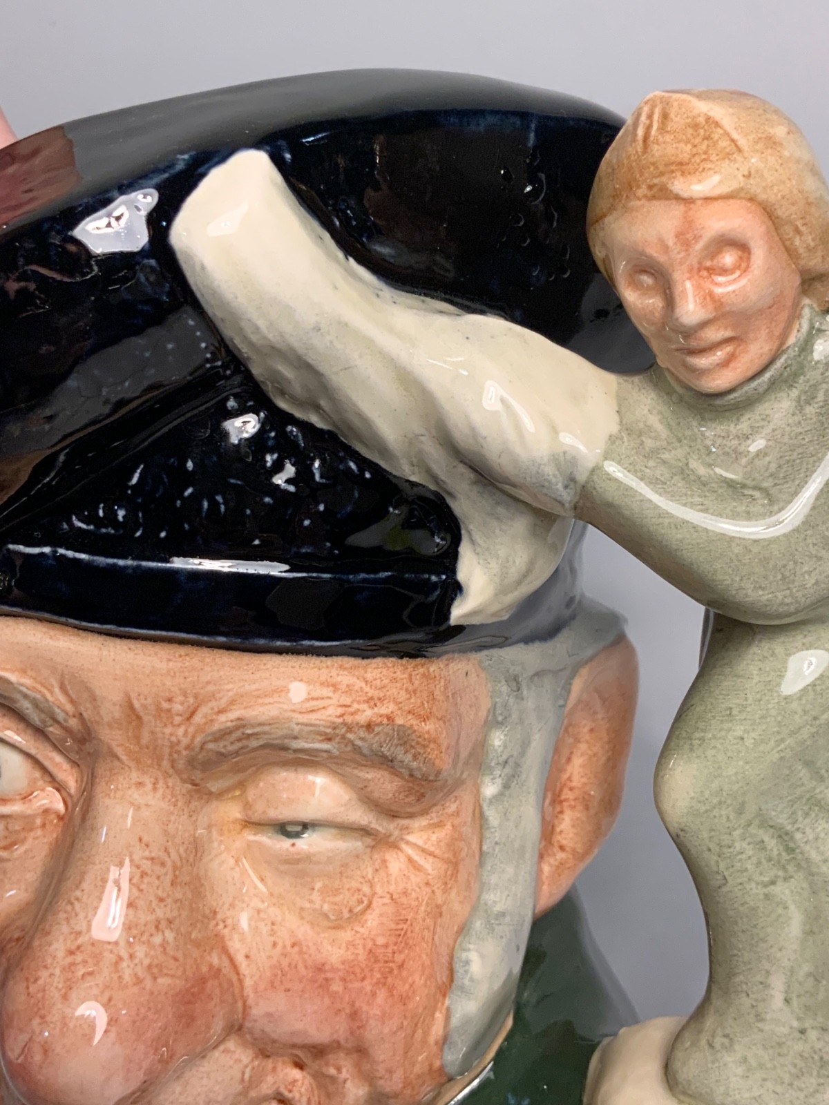 Vintage 1972 Royal Doulton Tam O' Shanter Toby Jug 7 in.