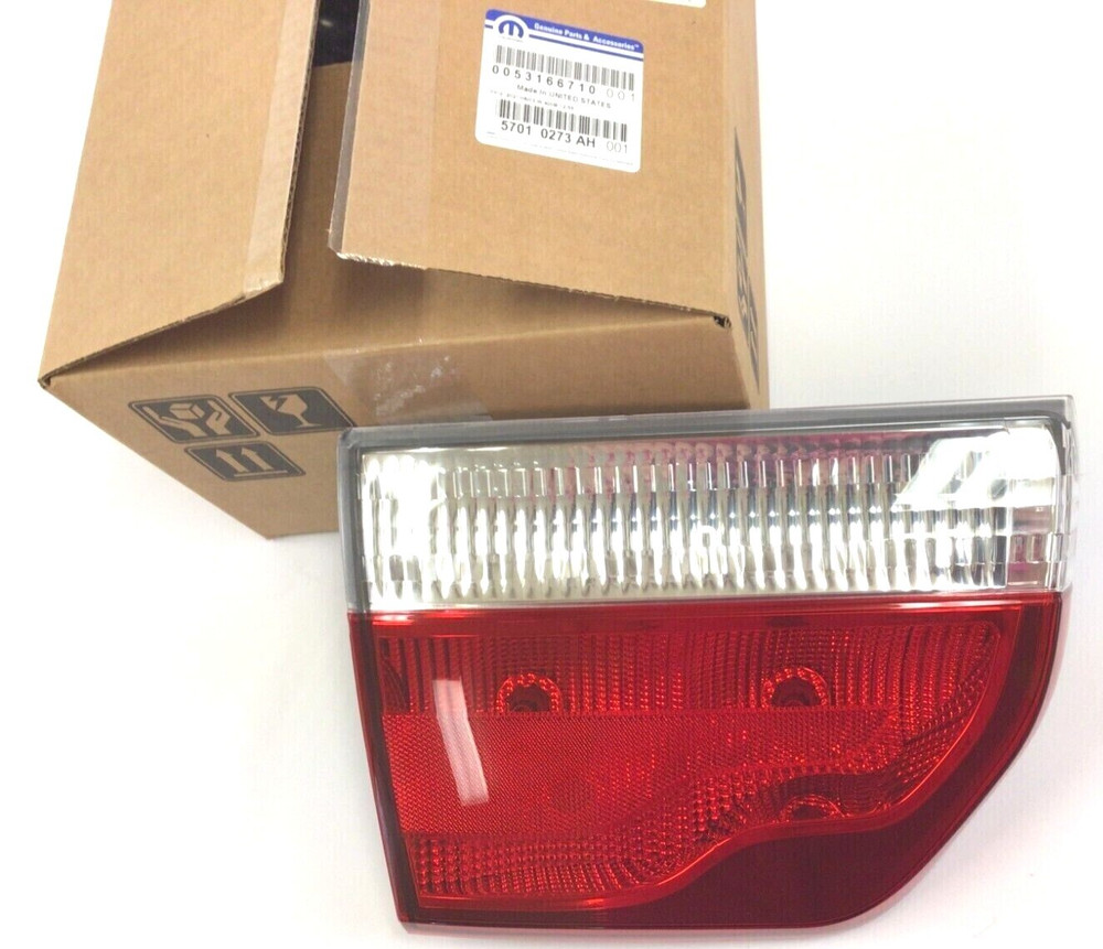OEM new 2011 2012 2013 Dodge Durango Driver side Tail Lamp Assembly 57010273AH