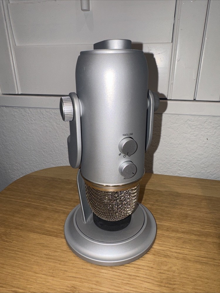 Logitech Blue Yeti Microphone Silver