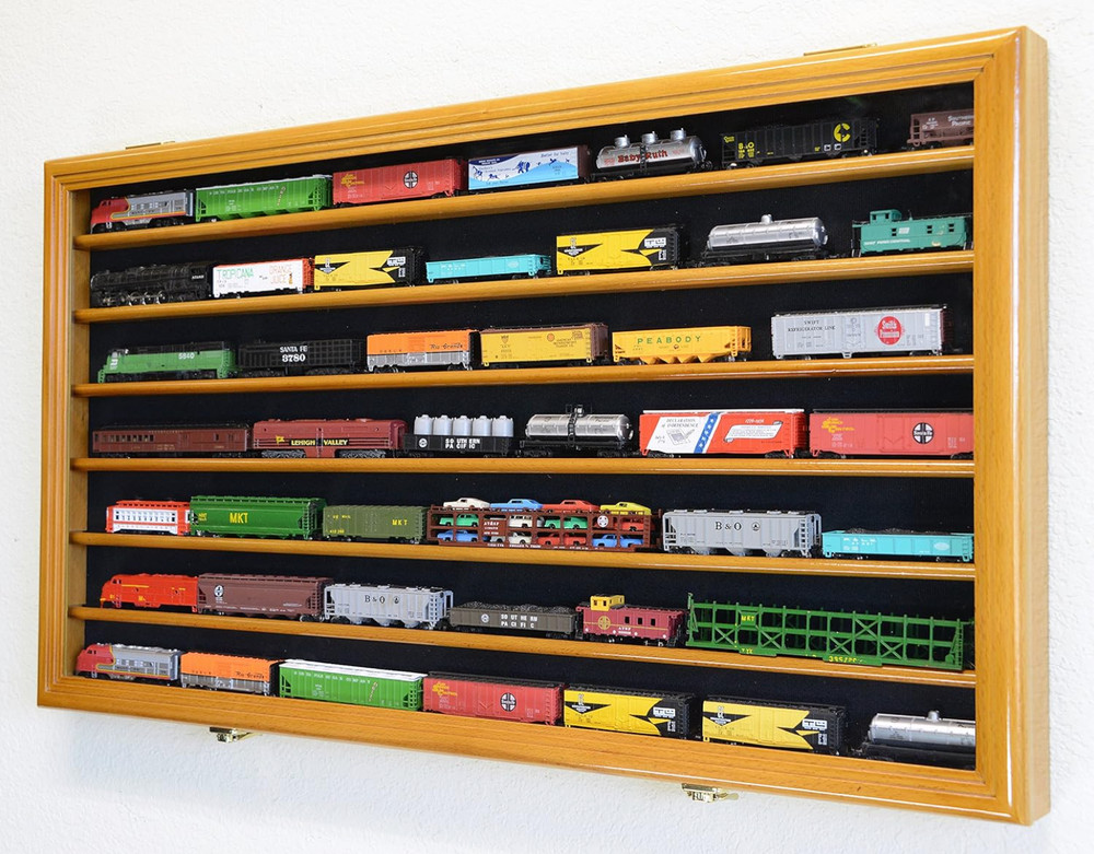 N Scale Model Train Display Case Lockable Collection Shelf Cabinet Oak Finish