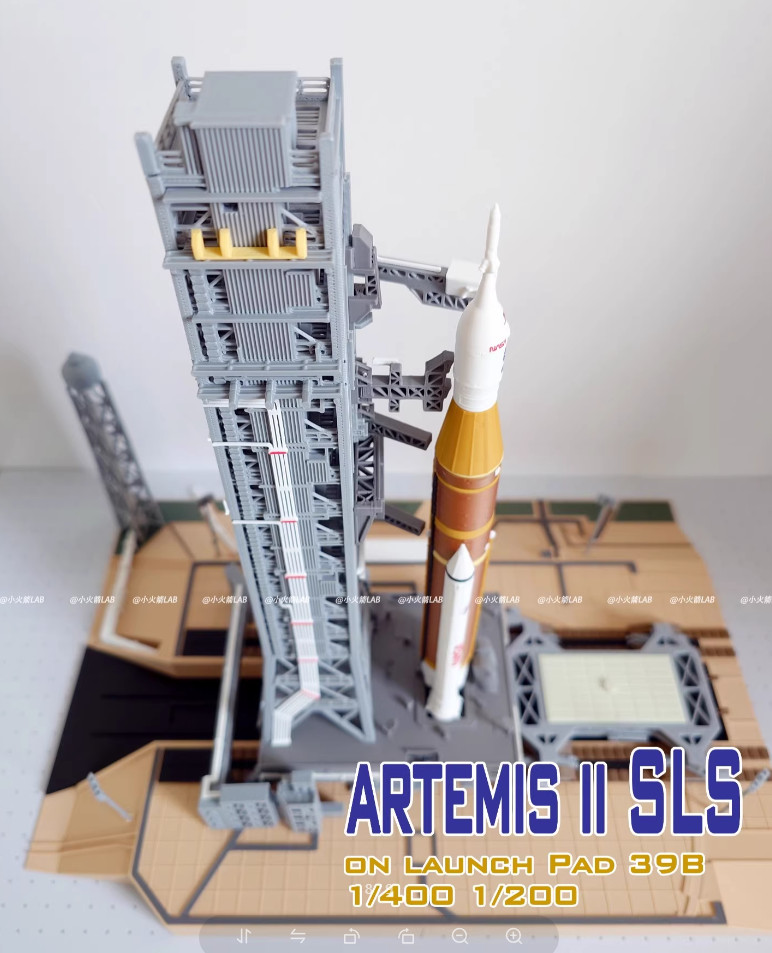 NASA Artemis SLS 1/400 Scale Set - Rocket, Pad 39B, Crawler & Launch Center