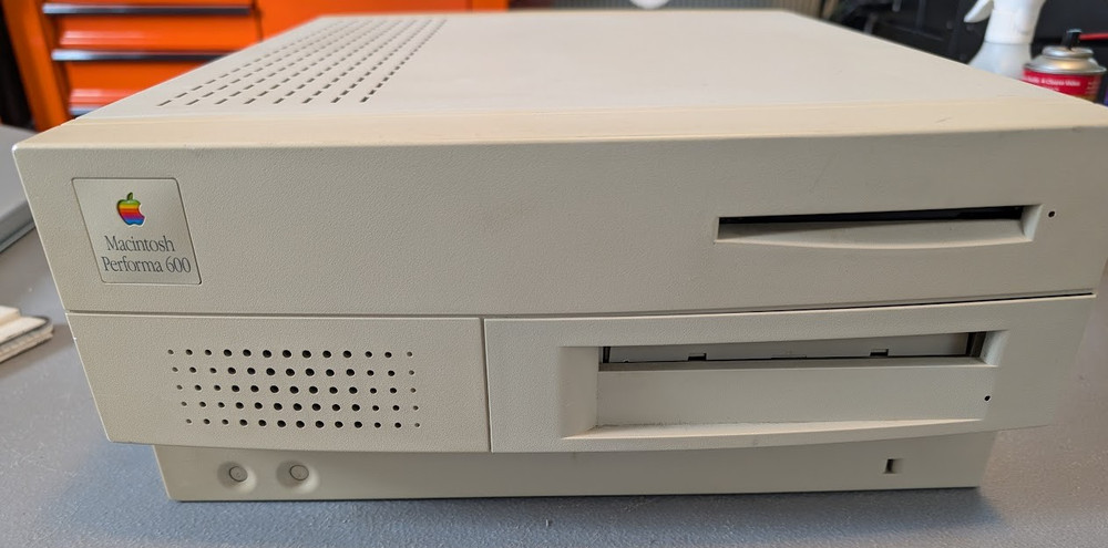 Apple Macintosh Performa 600 - Frankenstein edition - Tested working