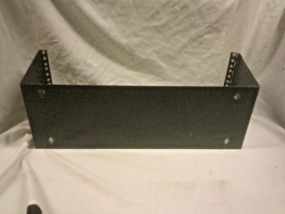 ICC 19 inch wall mount bracket 4 rack unit spaces