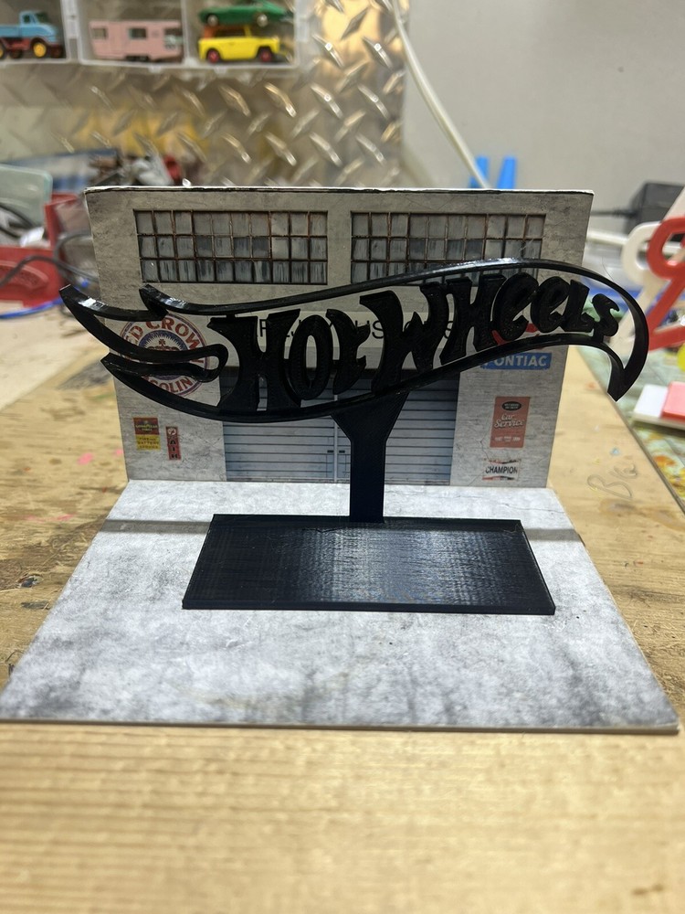 BLACK Hotwheels stand