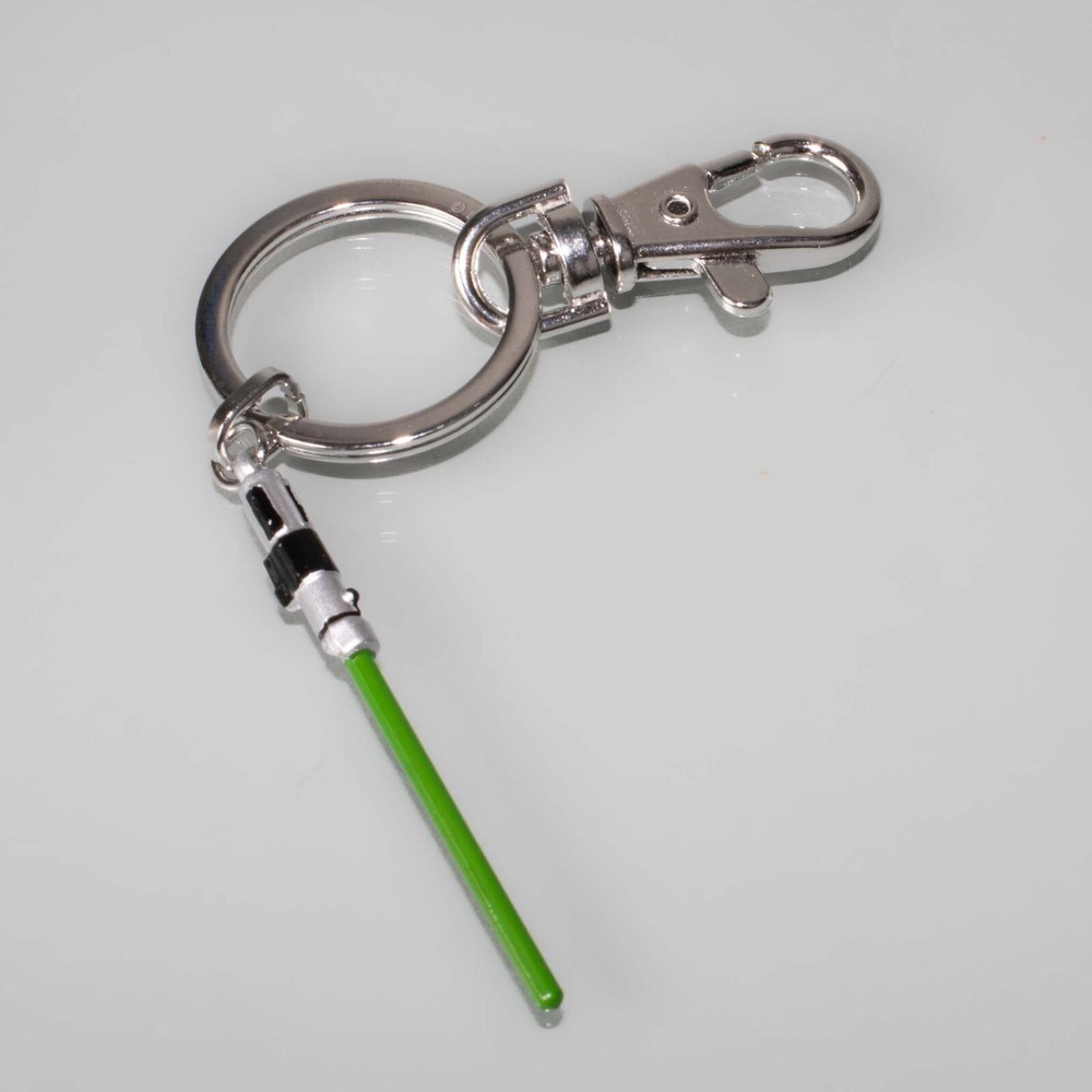 Star Wars Yoda Lightsaber Keychain