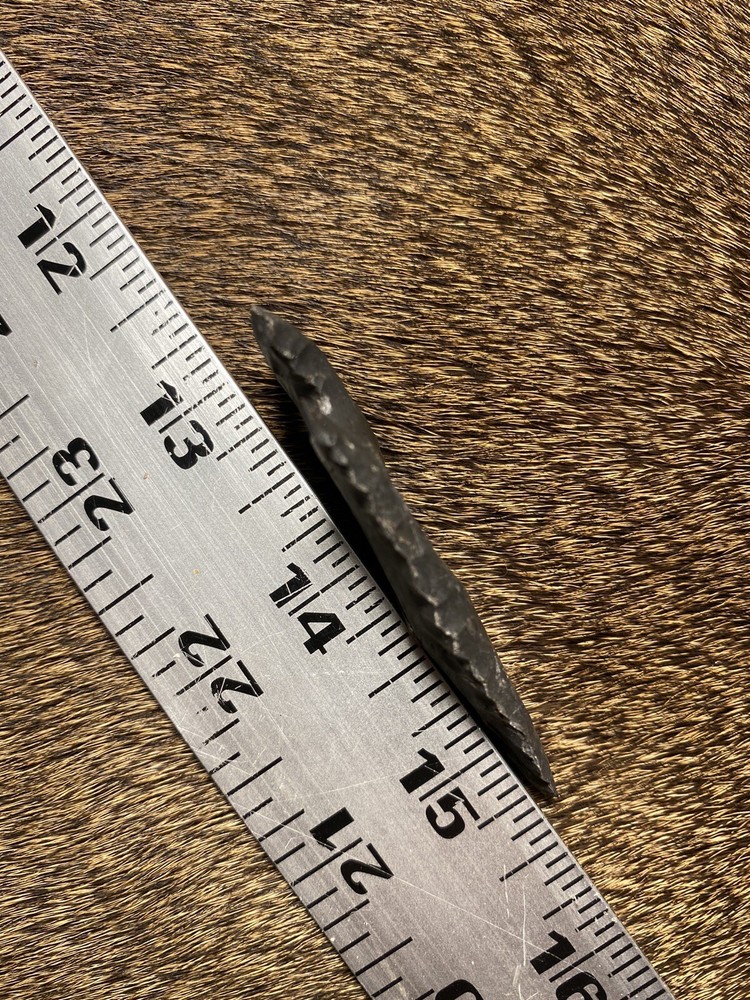 Black Buffalo River Chert Flint Knapped Point Arrowhead