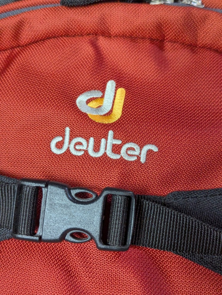 Deuter Shiga 24 Hydration Hiking Backpack